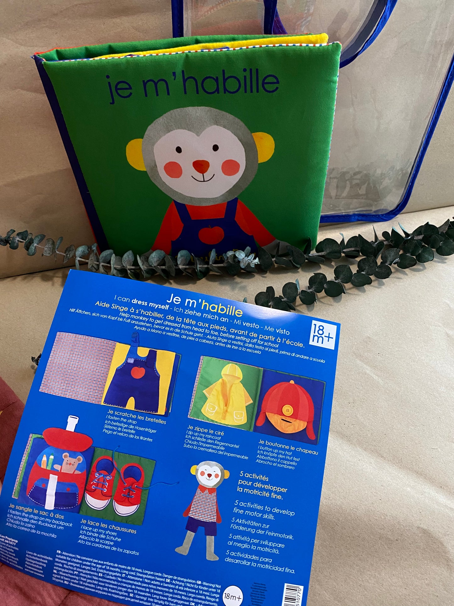Les Popipop Baby Senses Awareness Development Fabrics Book - Getting Dressed