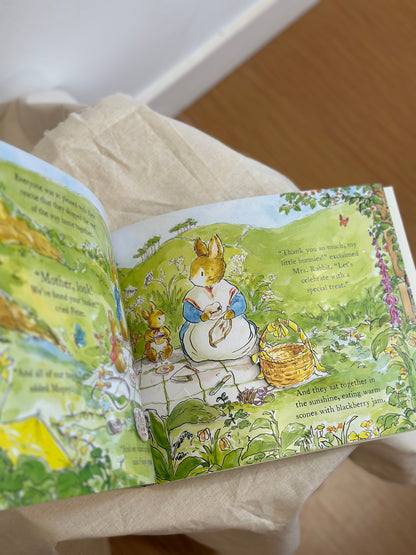 Peter Rabbit: The Great Outdoors Treasure Hunt [Book]