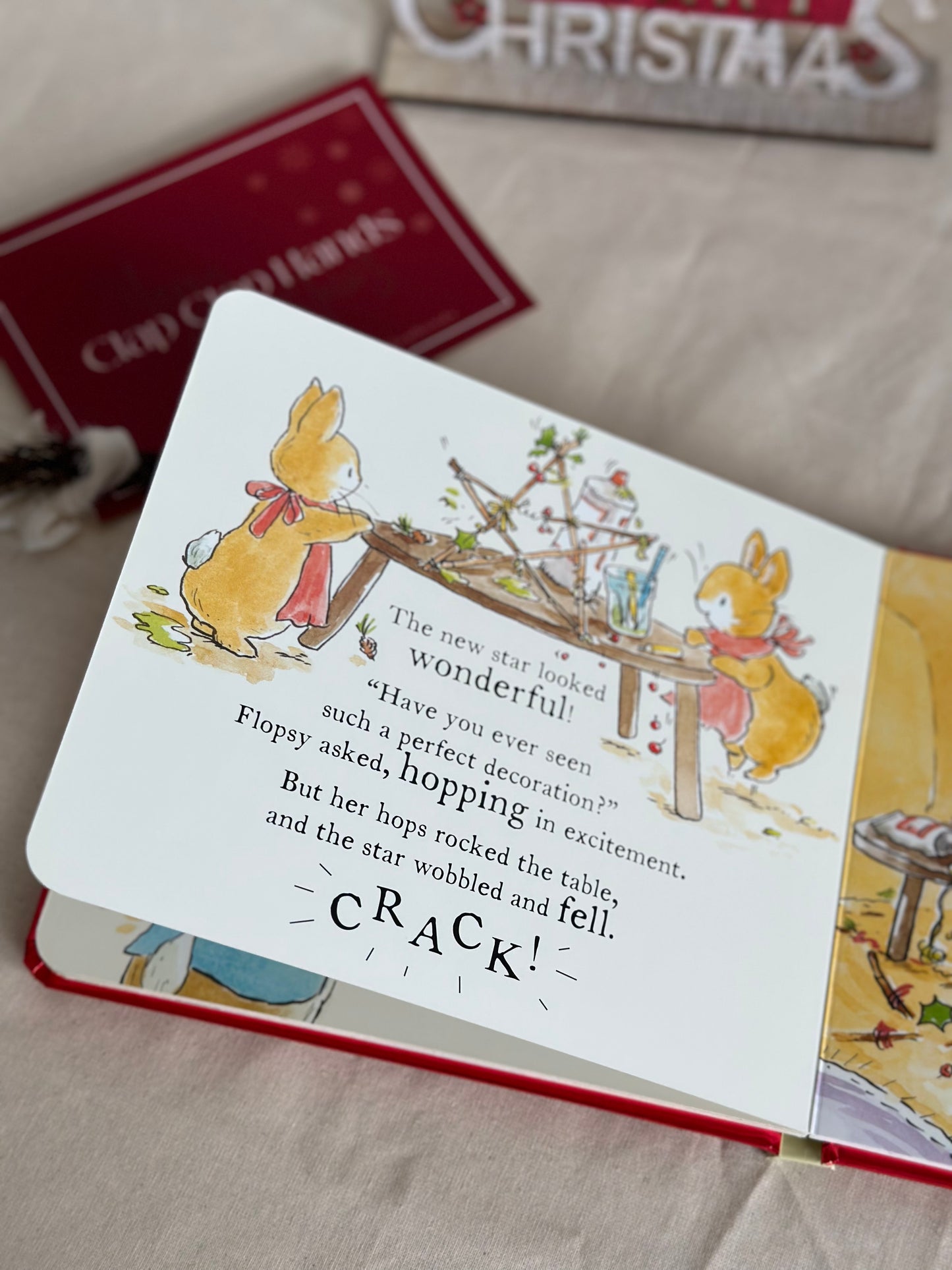 Peter Rabbit: The Christmas Star [Book]