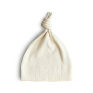 Open image in slideshow, Ribbed Baby Beanie
