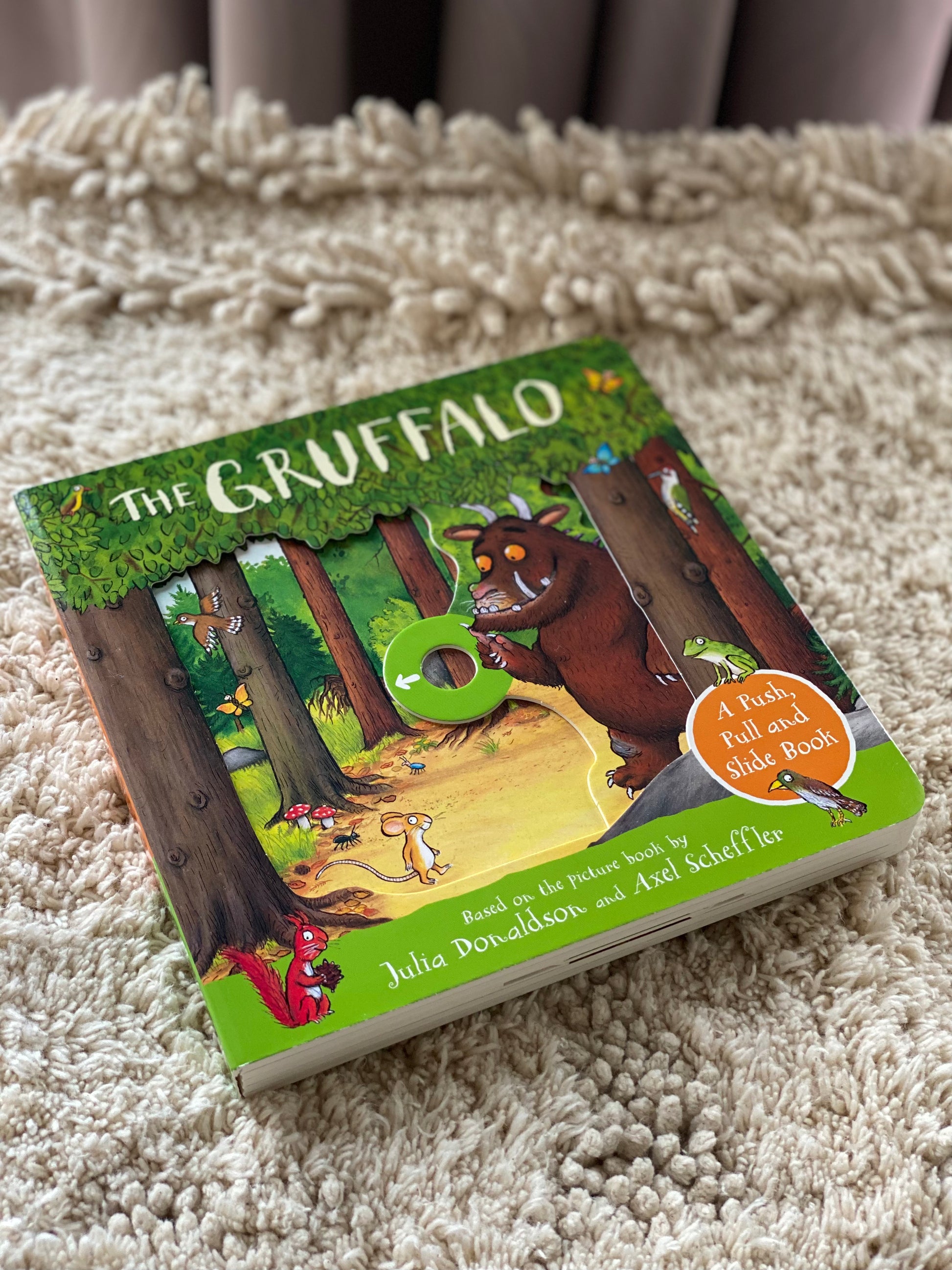 The Gruffalo: A Push, Pull and Slide Book – Clap Clap Hands